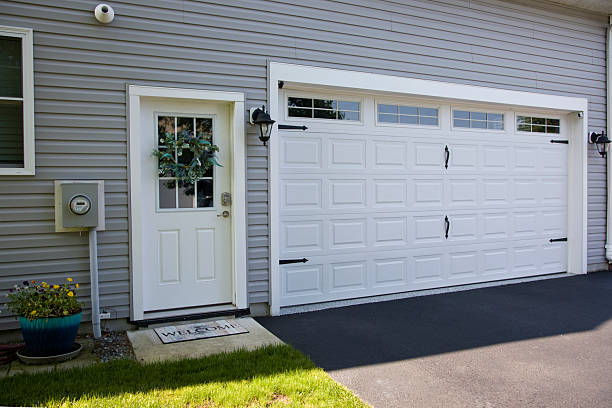 24/7 Emergency Garage Door experts in North Braddock, PA